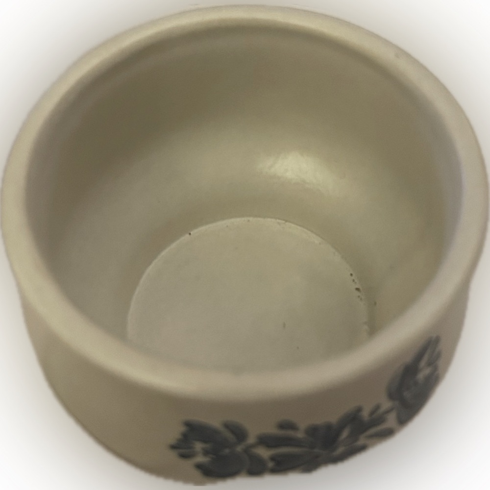 Vintage Pfaltzgraff Yorktowne Sugar Bowl 7-22 with lid and Creamer 7-24 Set - - Picture 6 of 8